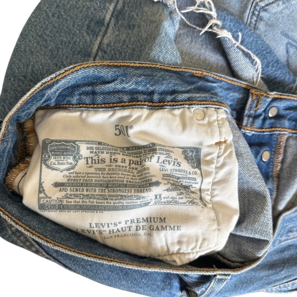 Levi’s 501 High Rise Denim Shorts - Picture 6 of 7